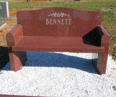 “Bennett“ Bench